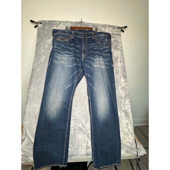 True Religion Geno Relaxed Slim Fit Distressed Jean W/ White Side Stripe Mens 48 - Picture 1 of 14